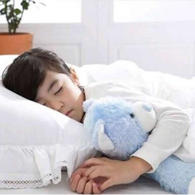 給小孩子買什么樣的床墊好？
